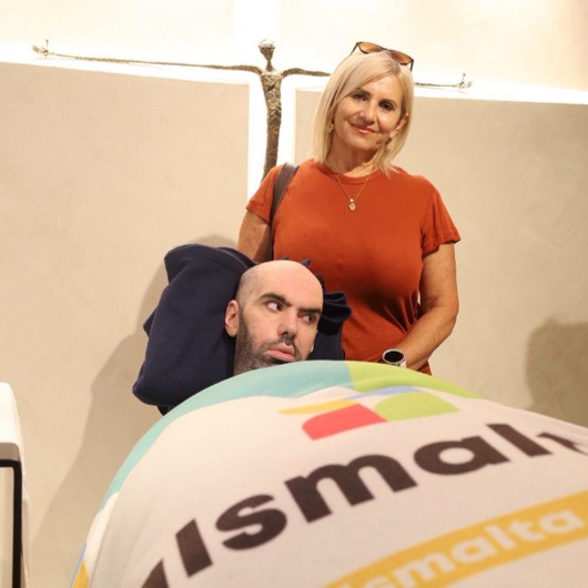Bjorn Formosa lil ommu
